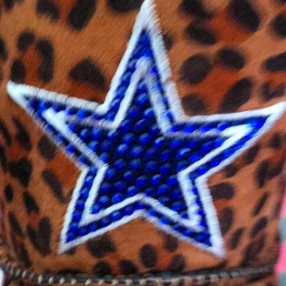 Officially Licensed NFL DALLAS COWBOYS Women's Leopard Bling Boot Size 7… - Picture 5 of 9